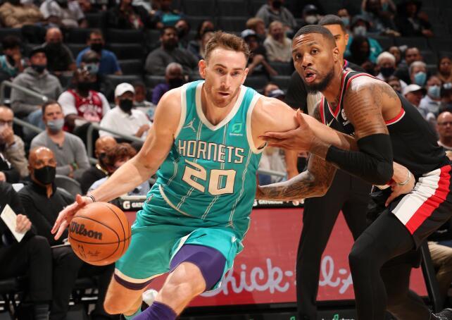 国足球在世 国足球在世