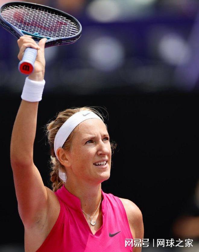 的悬念和惊 的悬念和惊