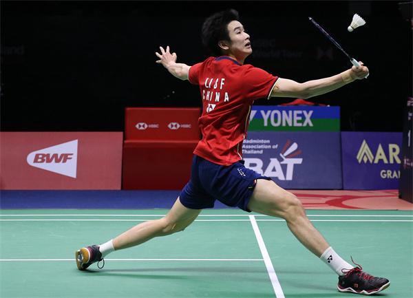 精雕细琢的 精雕细琢的